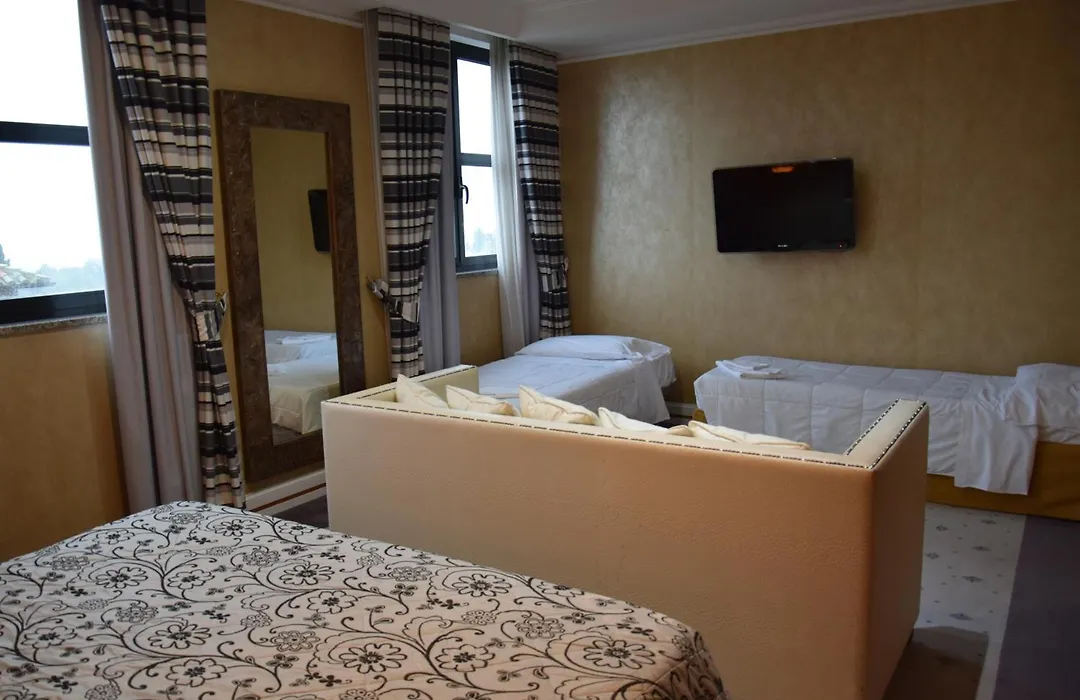 Hotel Perusia-1