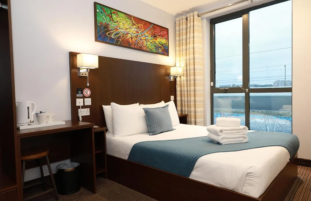 London City Airport Hotel-1