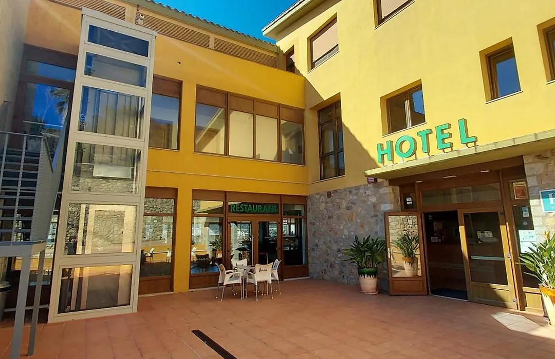 Hotel Font Del Pla-1