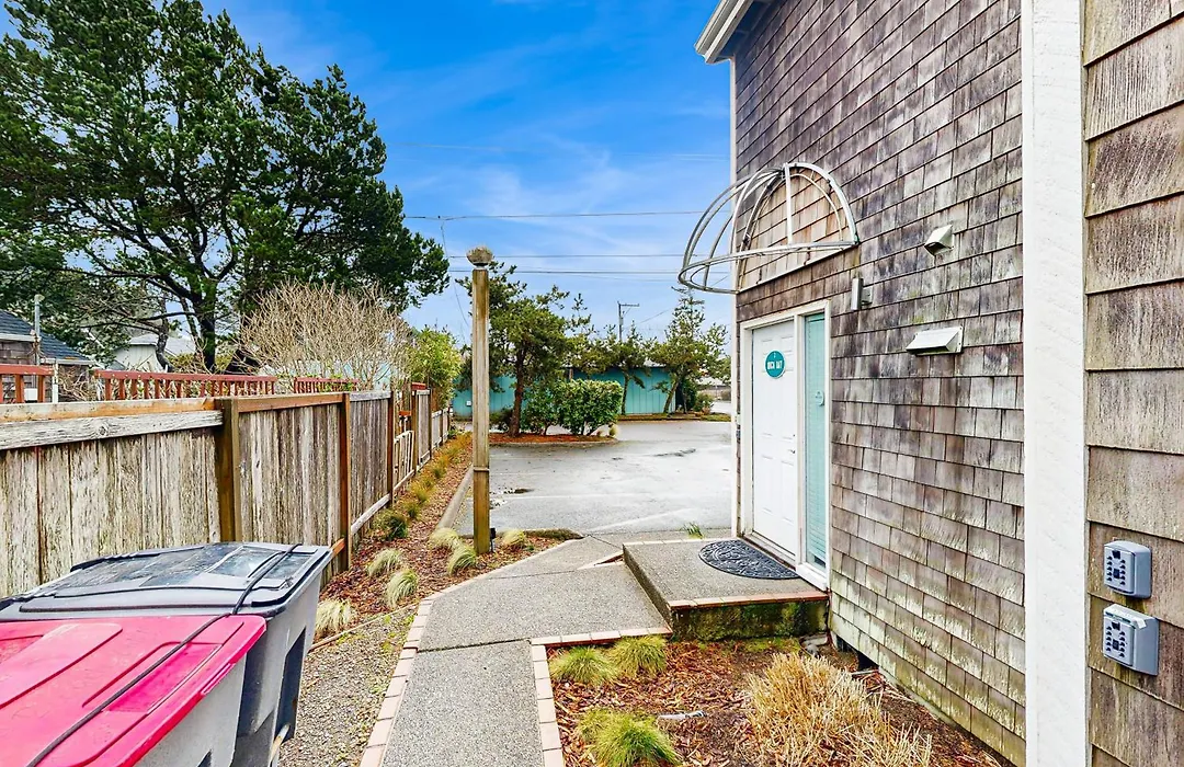 Beaches Inn | Sand Dune Townhouse-1