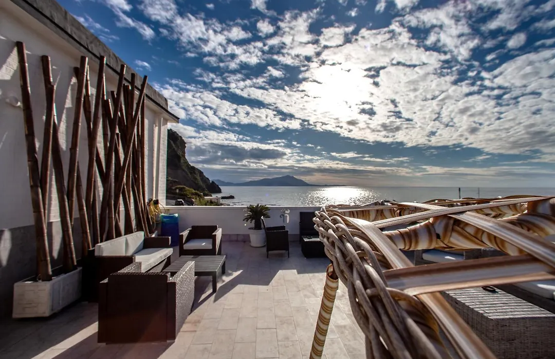 Naro Suites And Rooms-1