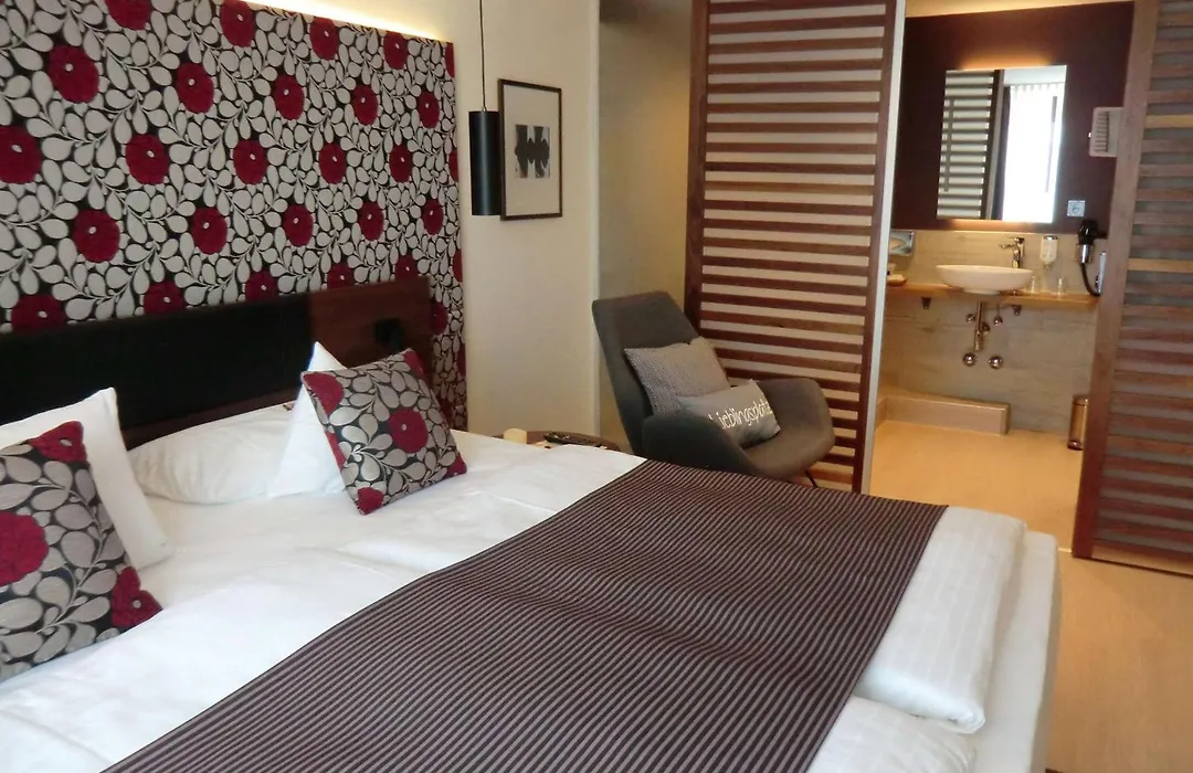 Best Western Hotel Hohenzollern-1