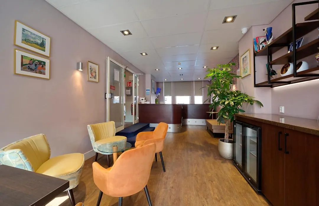 Aadam Wilhelmina Hotel-1