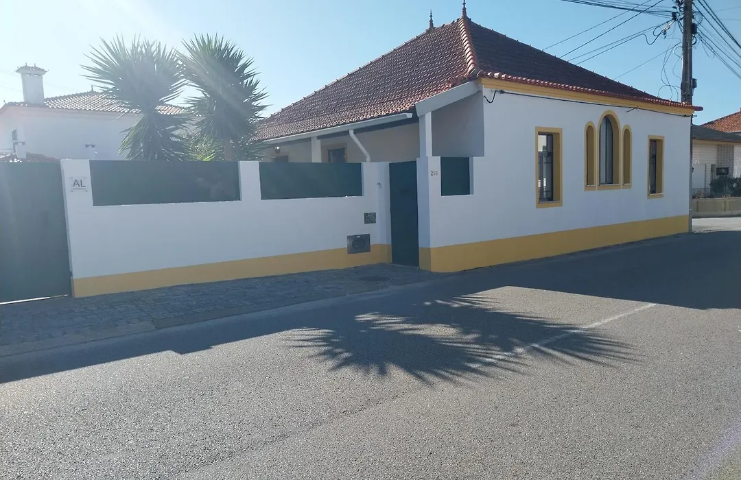 Casa Dos Pingos De Mel-1