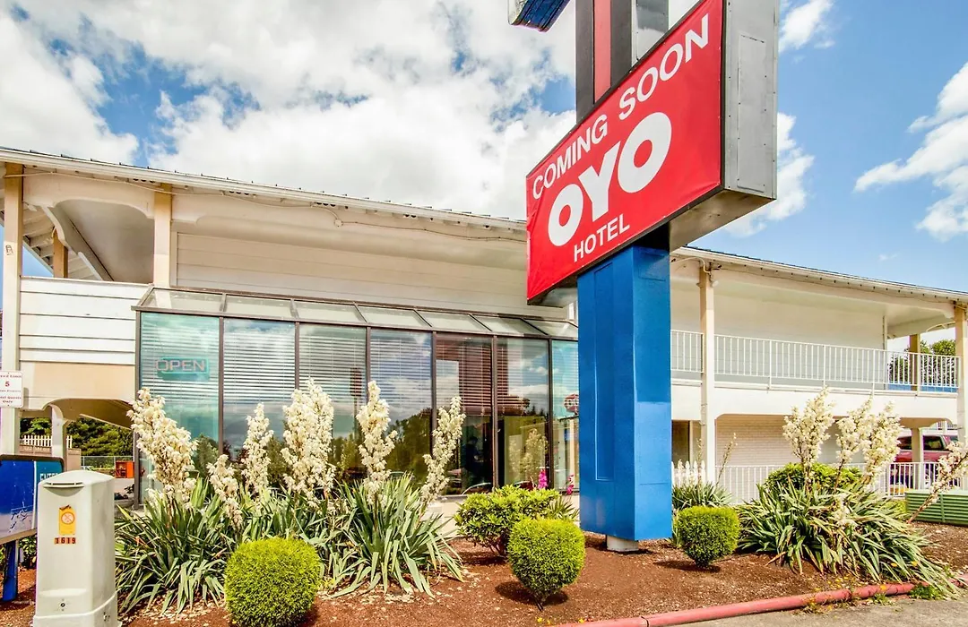 Oyo Hotel Centralia-1