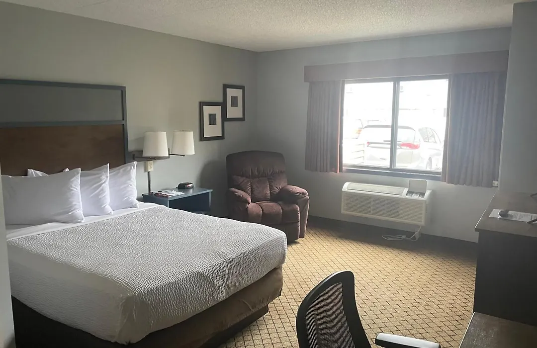 Americinn By Wyndham Hartford Wi-1