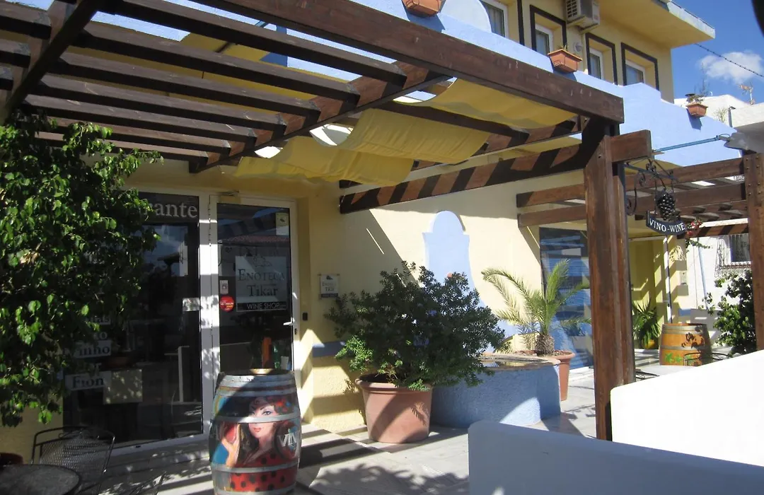 Hotel Tikar-1