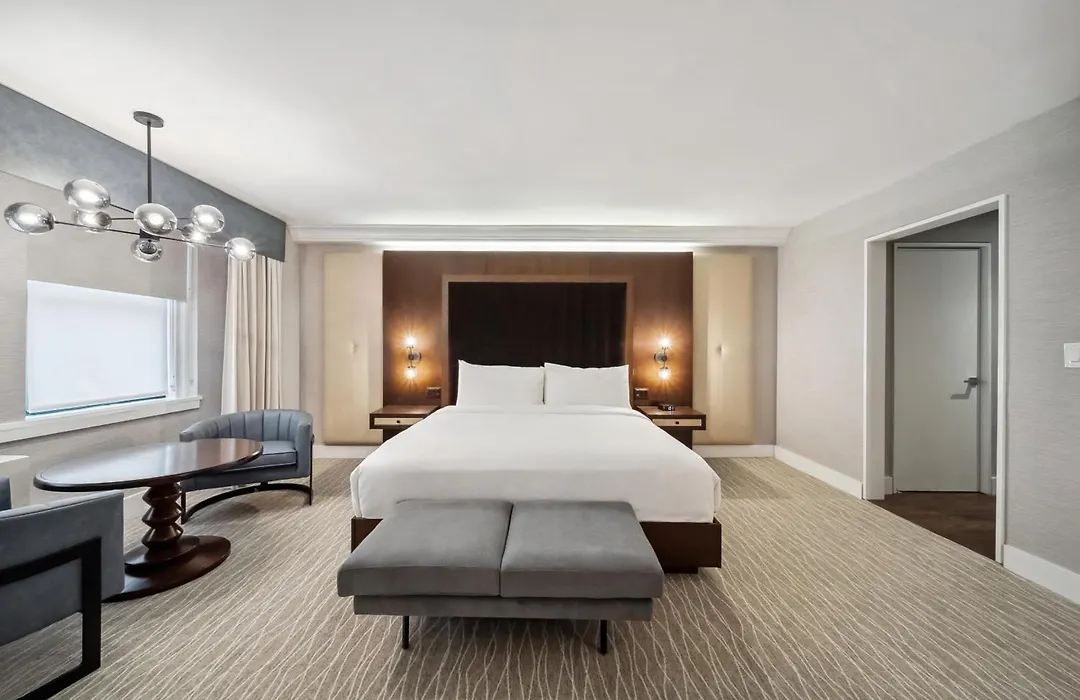 Lexington Plaza Hotel-1
