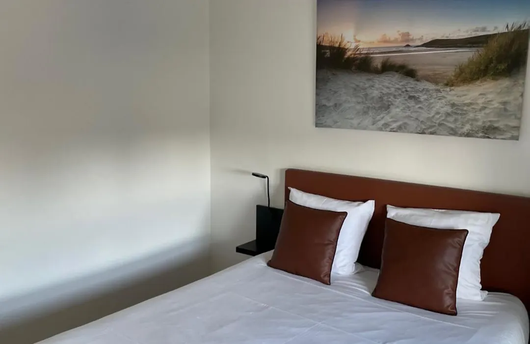 Brit Hotel Cherbourg-1