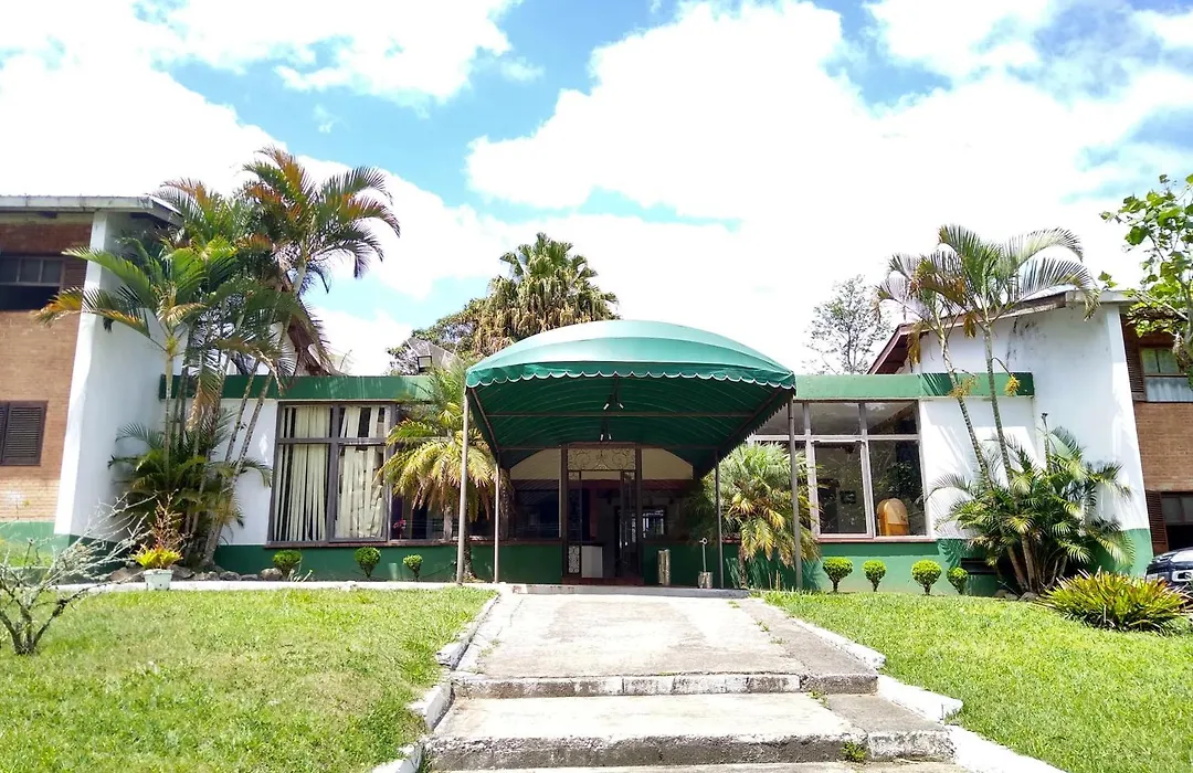Oyo Del Verde Hotel-1