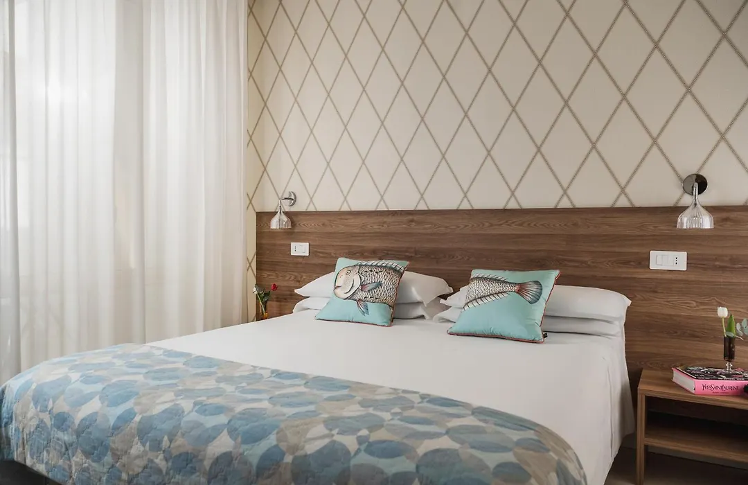 Hotel Calypso- Rimini Marina Centro-1