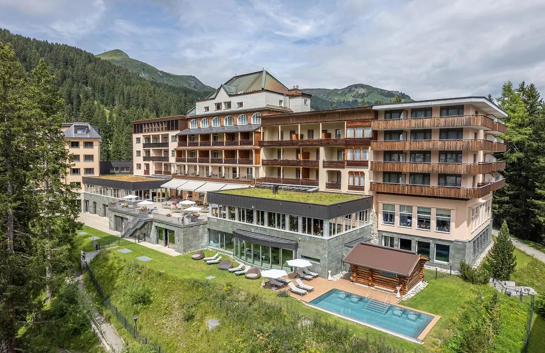 Waldhotel Arosa-1