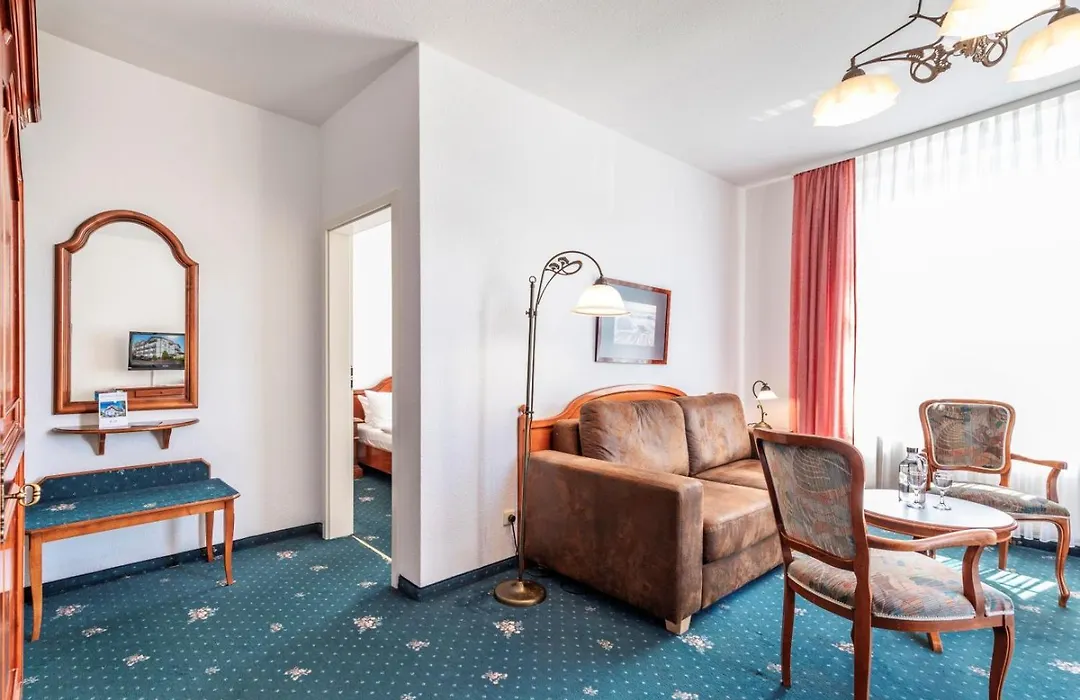Hotel Stranddistel Rügen-1