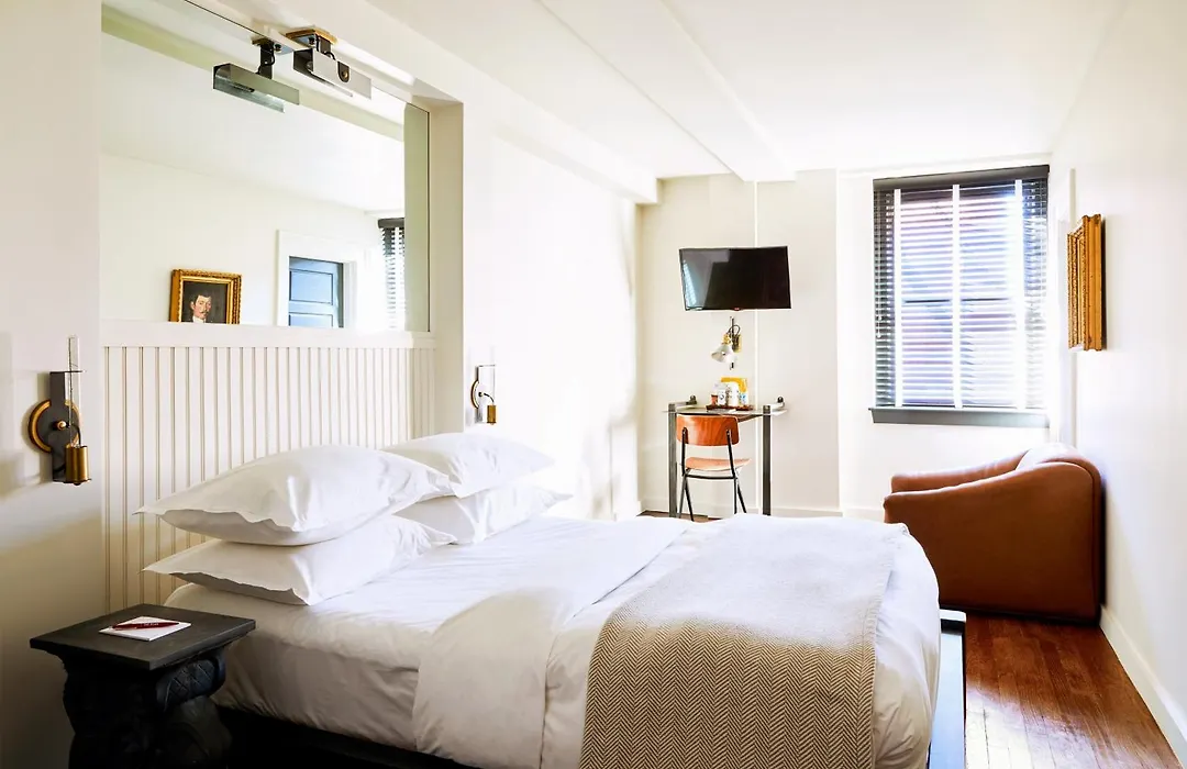 Neptune, An Ash Hotel-1
