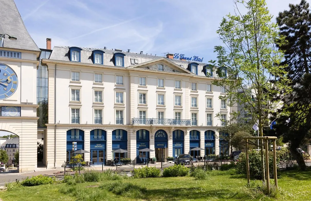 Le Plessis Grand Hotel-1