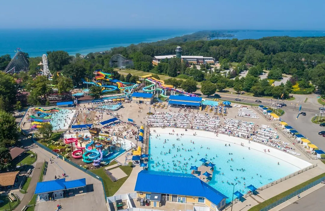 Sheraton Erie Bayfront Hotel-1