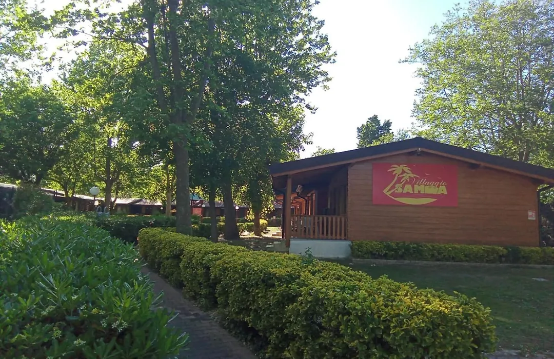 Villaggio Samoa-1