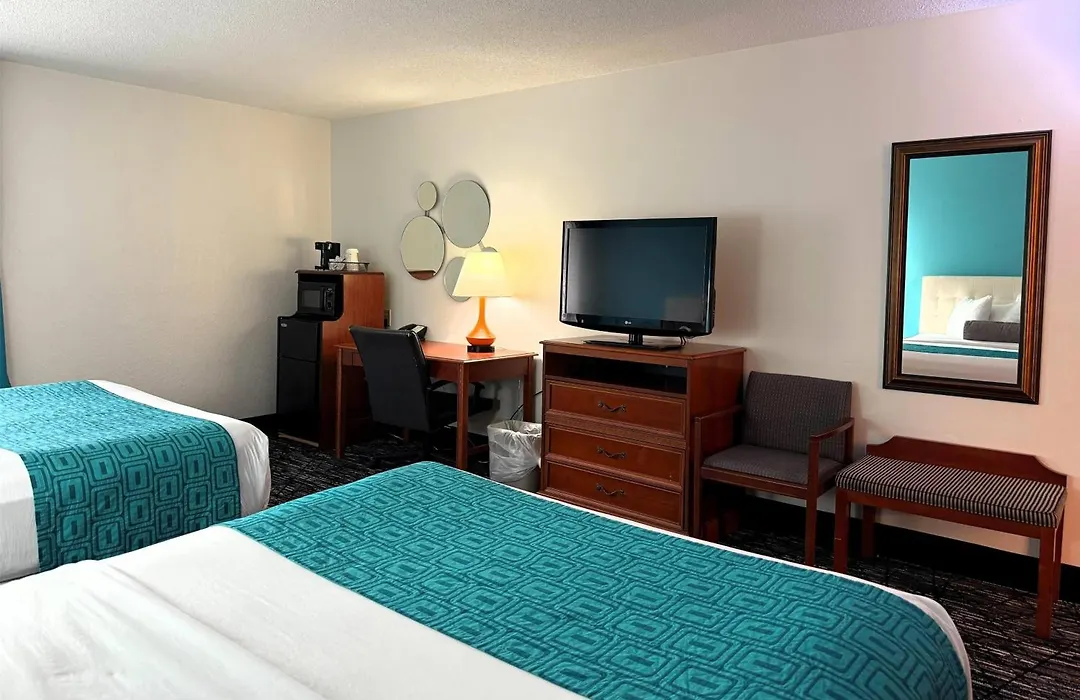 Howard Johnson By Wyndham Evansville East-1
