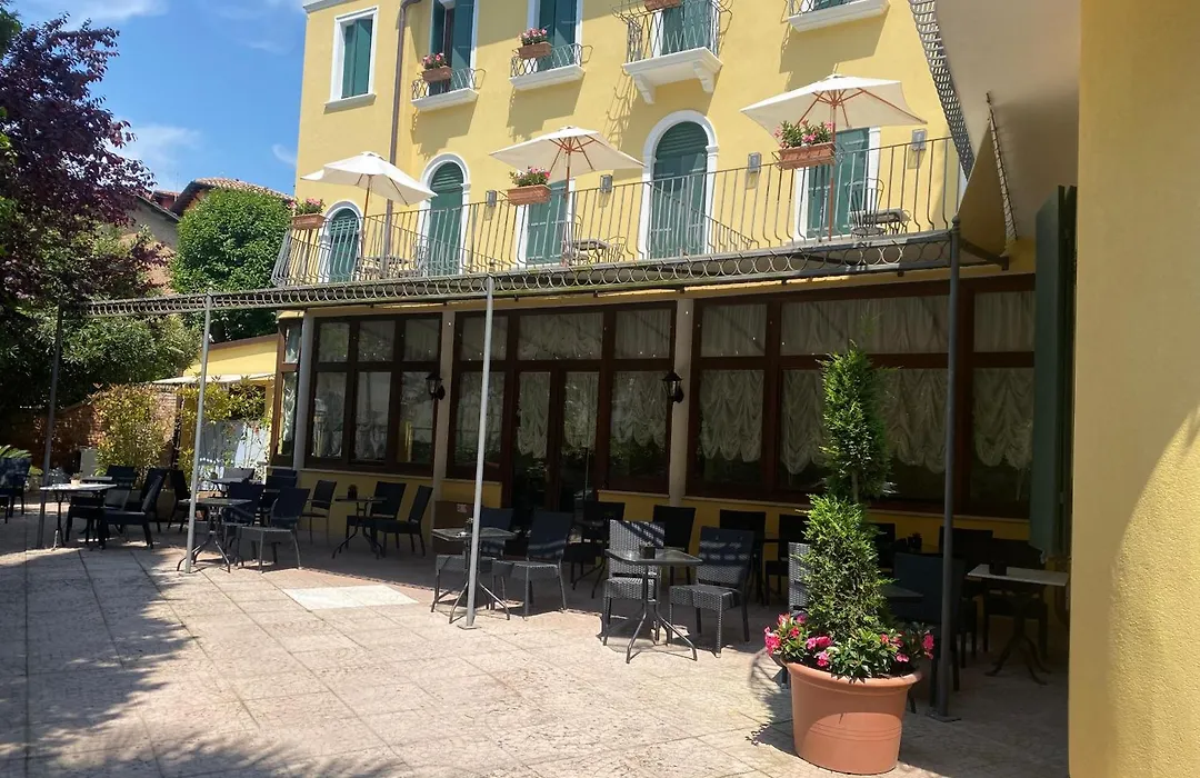 Hotel Villa Edera-1