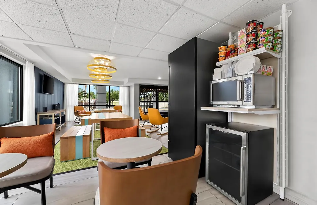 Spark By Hilton Biloxi Ocean Springs-1