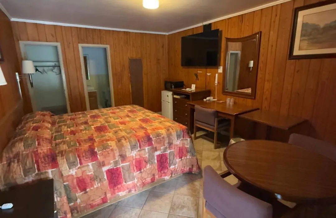 Texas Inn Motel-1