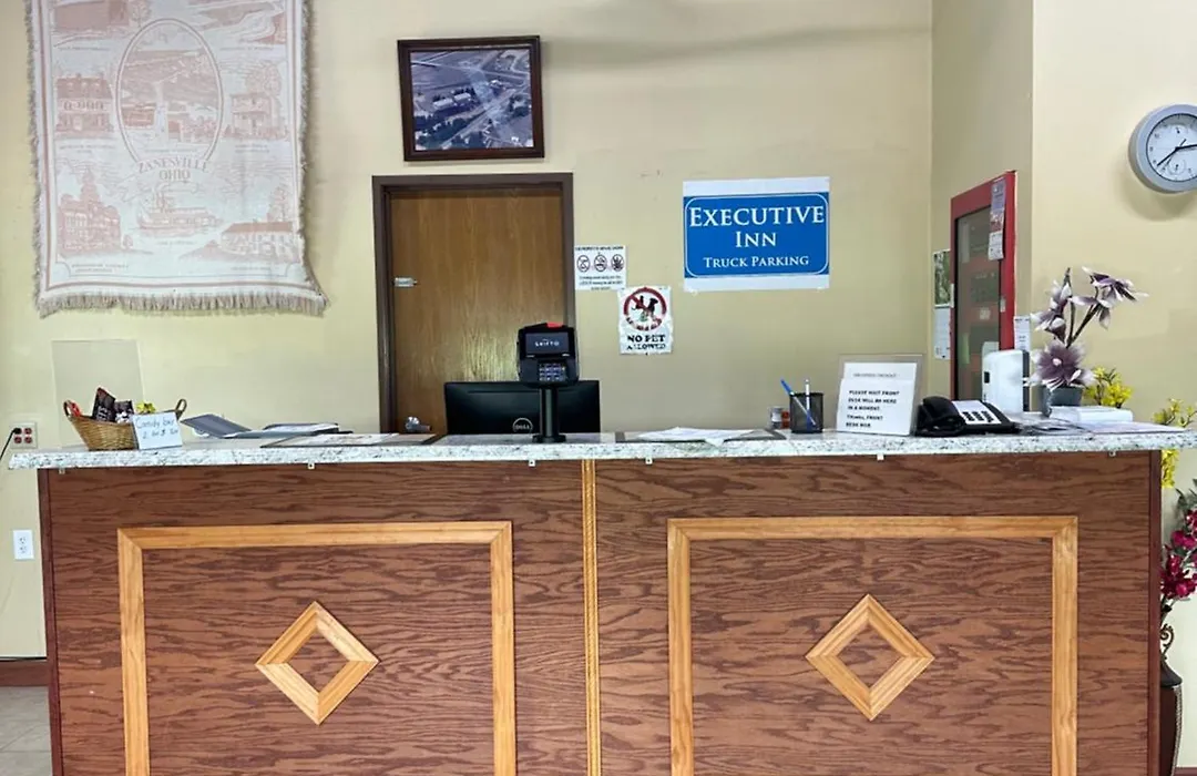 Executive Inn-1