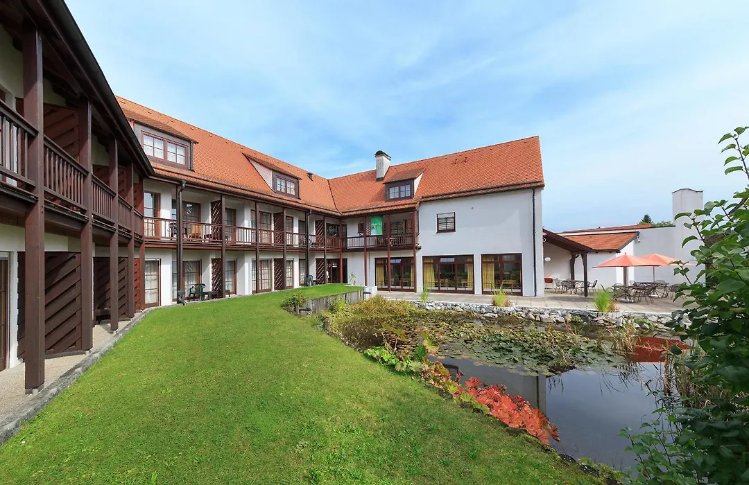 Hotel Garni Gästehaus am Mühlbach-1