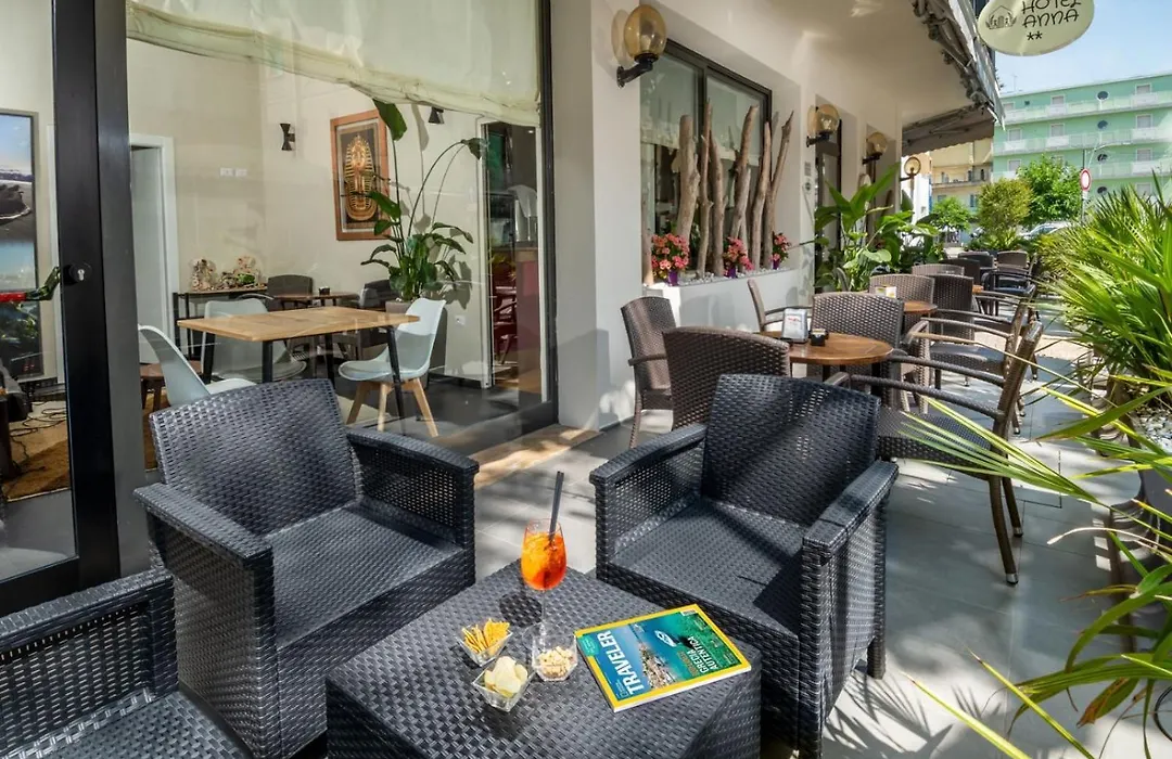 Hotel Anna Gabicce Mare-1
