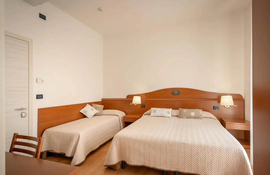 Hotel Delfino-1