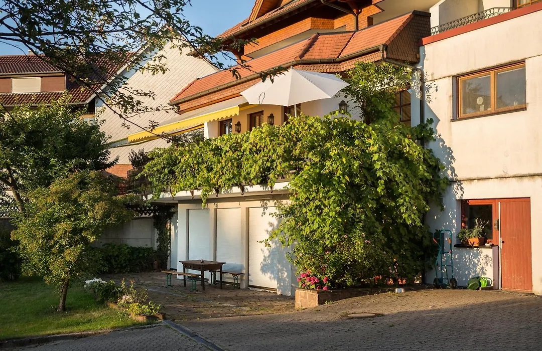 Hotel Restaurant Vinothek LAMM-1