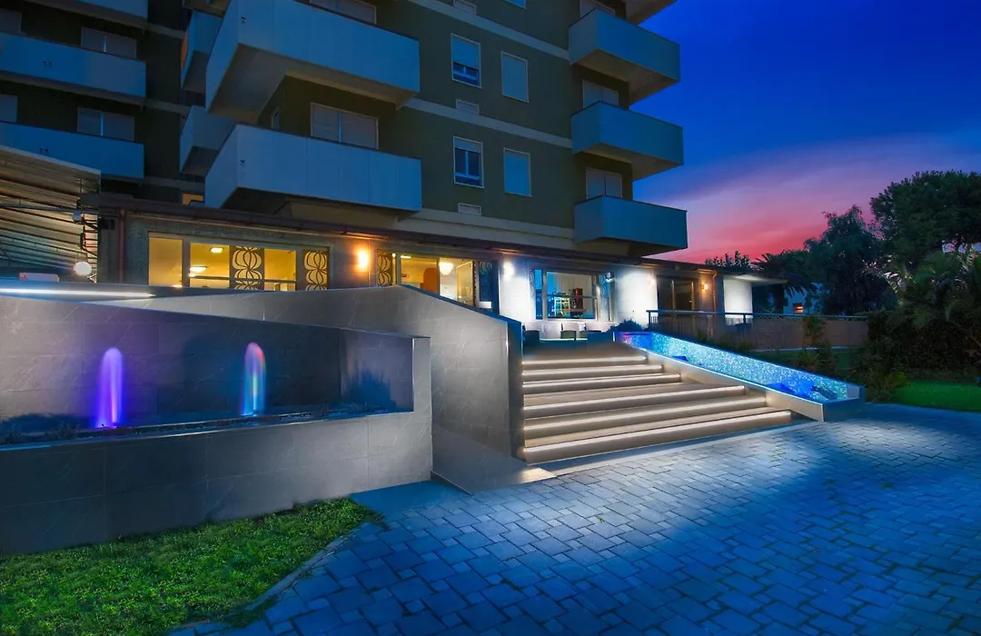 Hotel Smeraldo-1