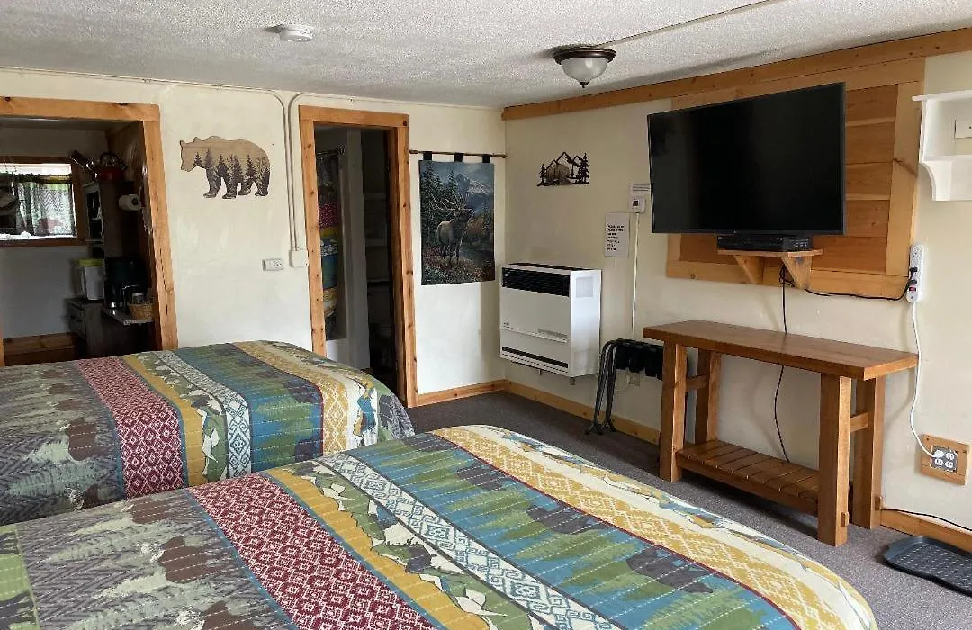 Elk Horn Lodge Motel And Cabins-1