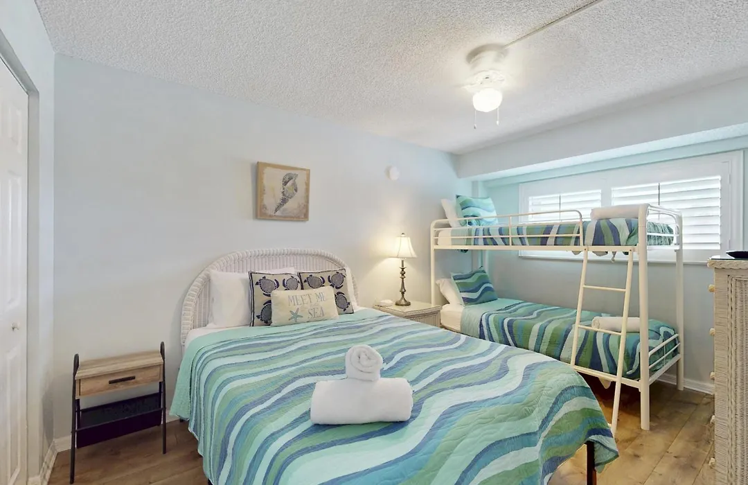 Waterview Condo Unit 204-1