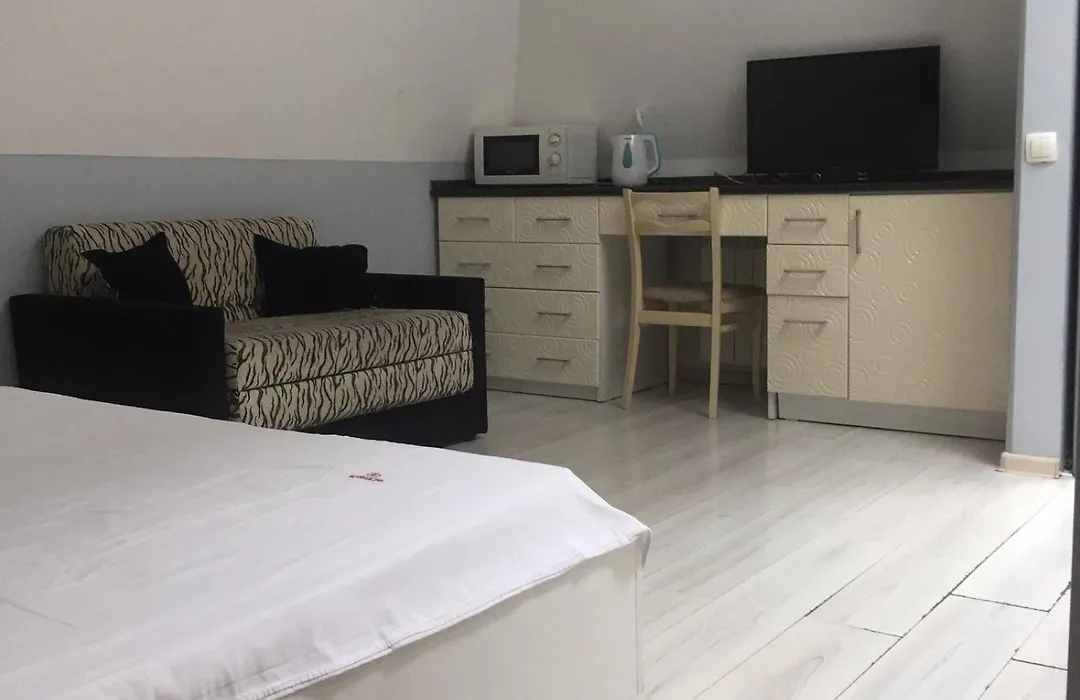 Best Season Apart Hotel-1