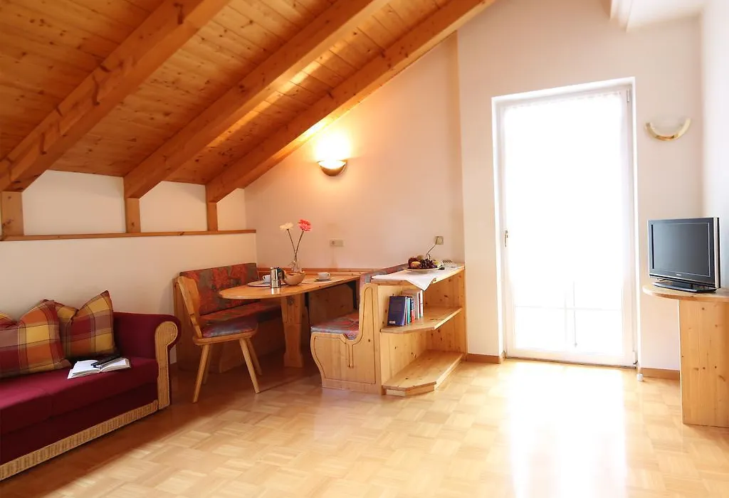 Residence Rose-1