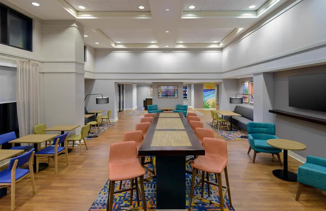 Hampton Inn & Suites Pensacola/Gulf Breeze-1