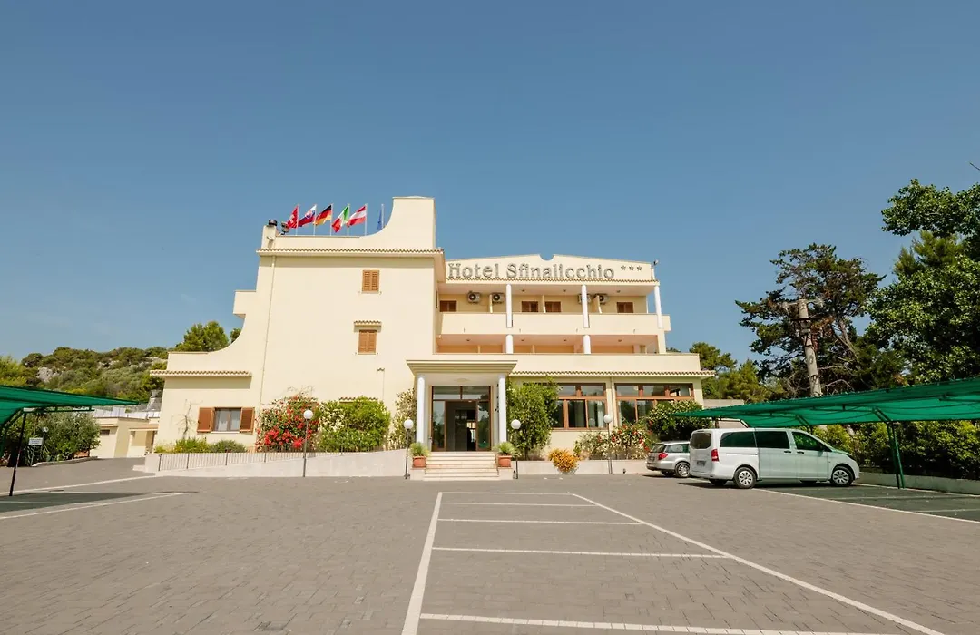 Hotel Sfinalicchio-1