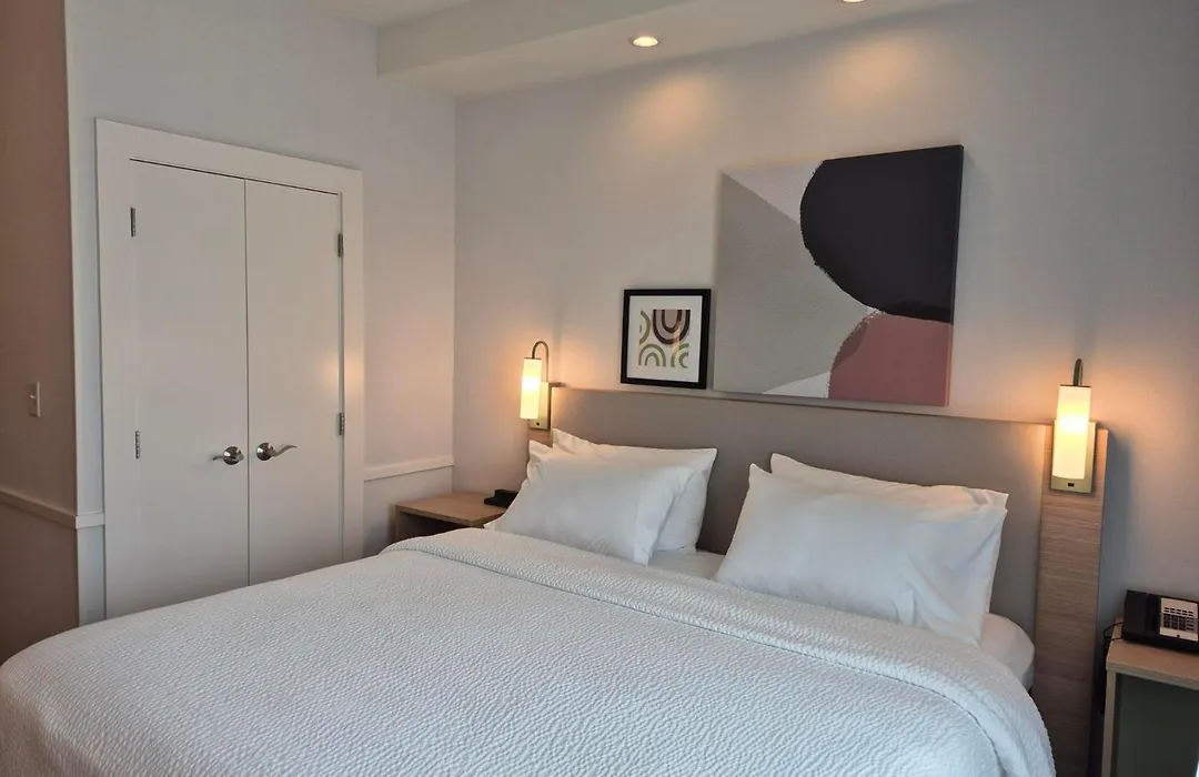 Spark By Hilton Lancaster-1