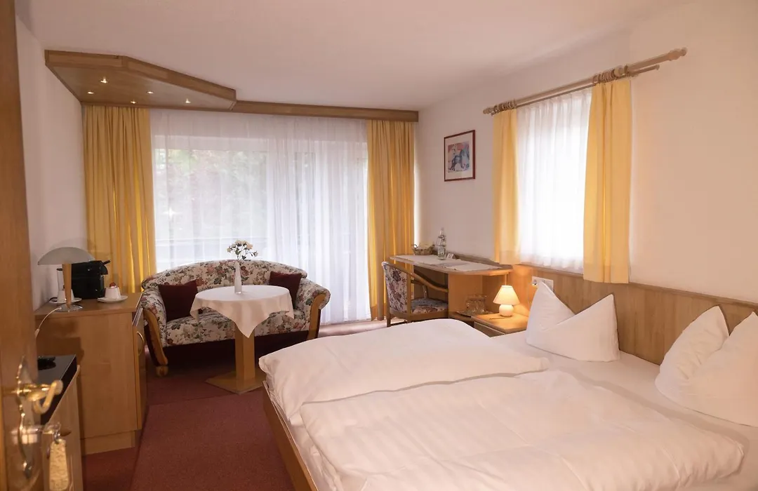 Hotel Restaurant Breitenbacher Hof-1
