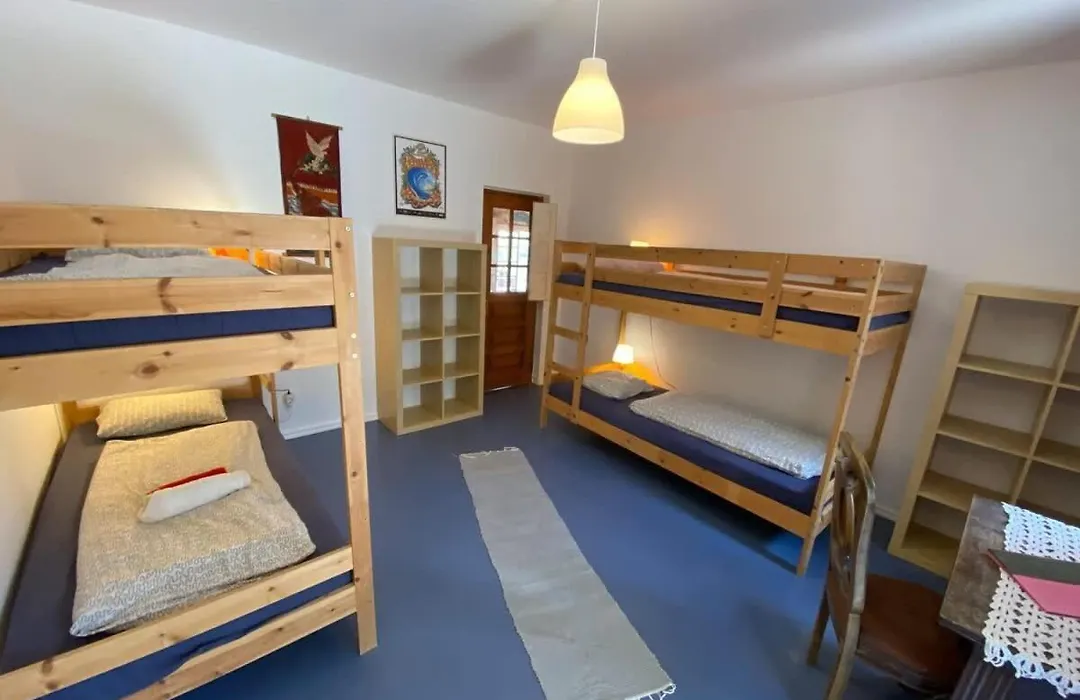 Da Silva Surfcamp 4 Bettzimmer Mit Fruehstueck-1