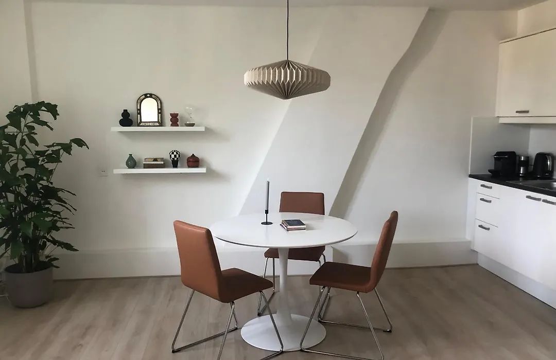 B&B Alexander-1