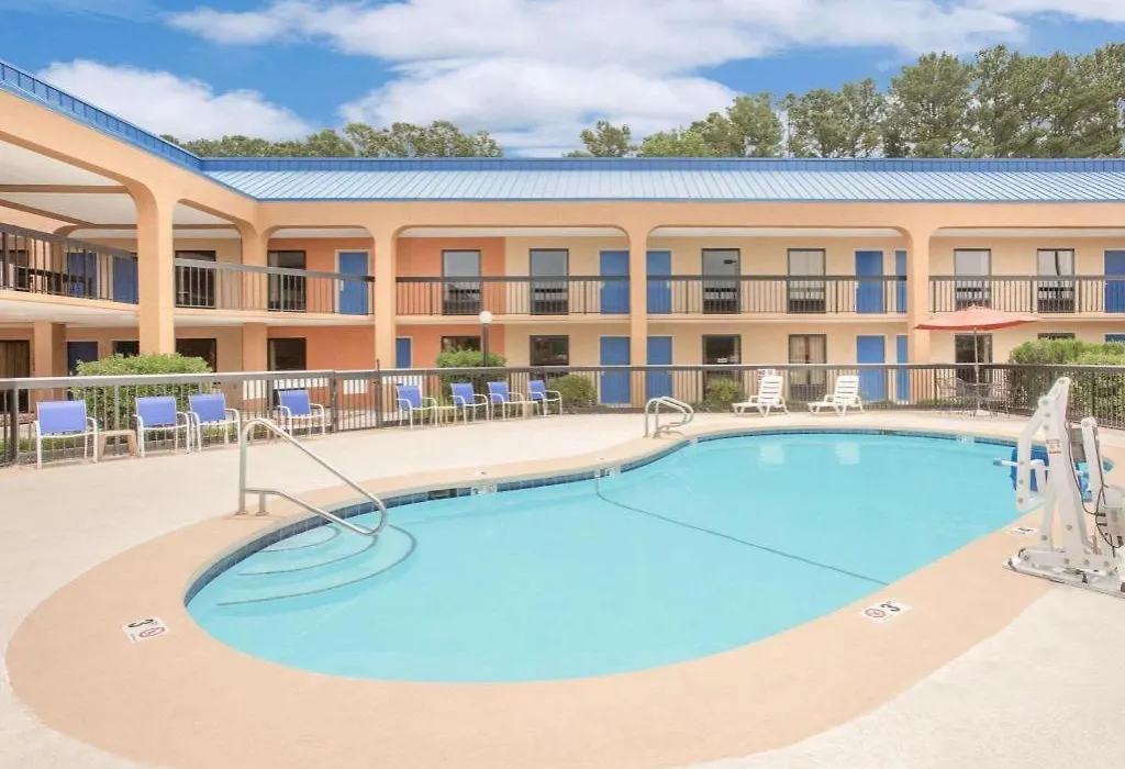 Baymont By Wyndham Greenville-1