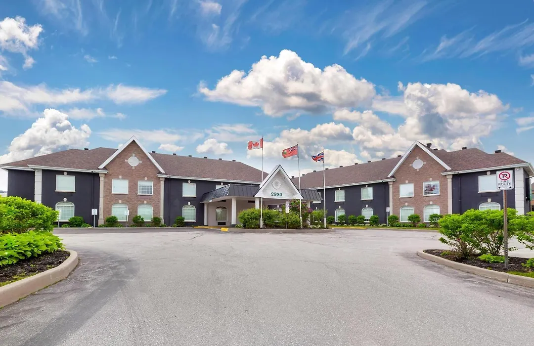 Quality Inn & Suites Oakville-Mississauga-1