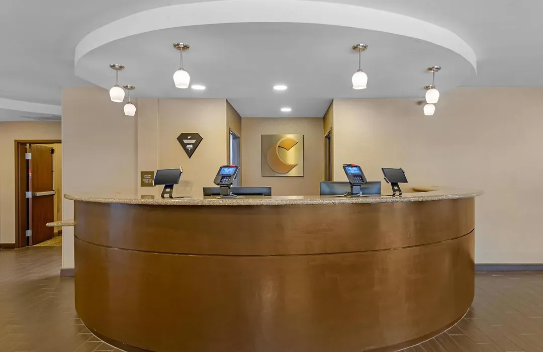 Comfort Suites Ontario Airport Convention Center-1