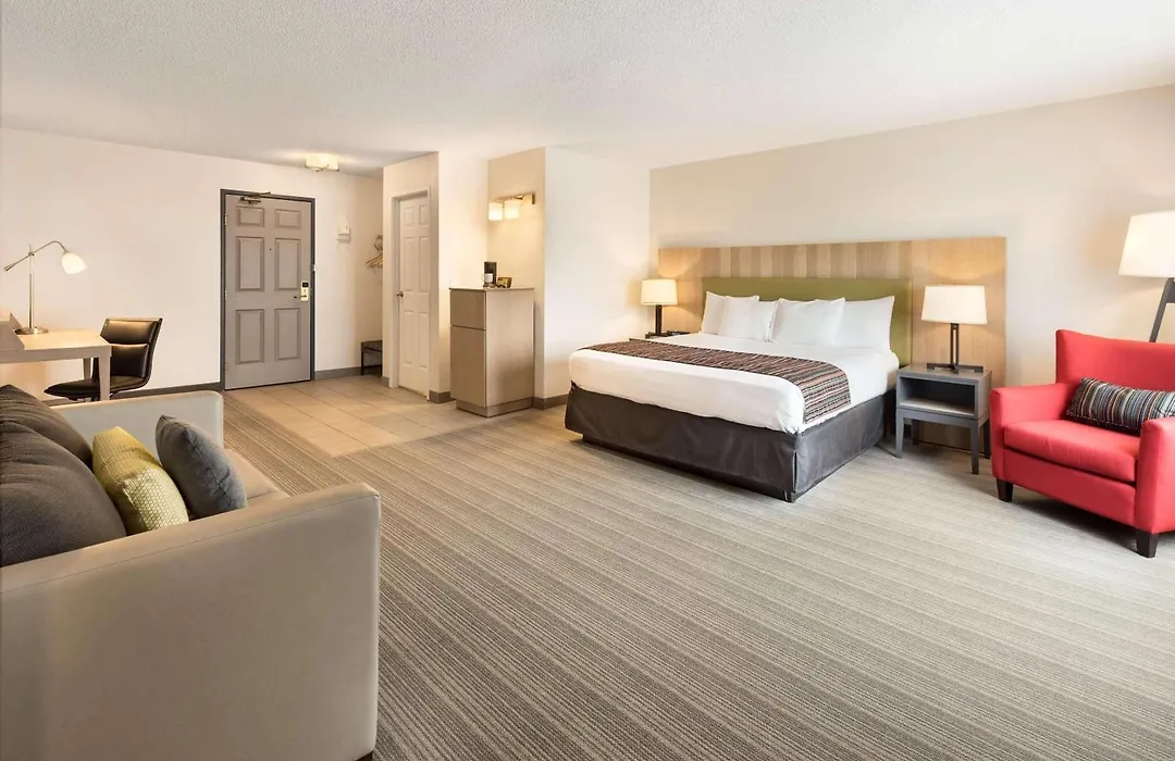 Country Inn & Suites By Radisson, Chippewa Falls, Wi-1