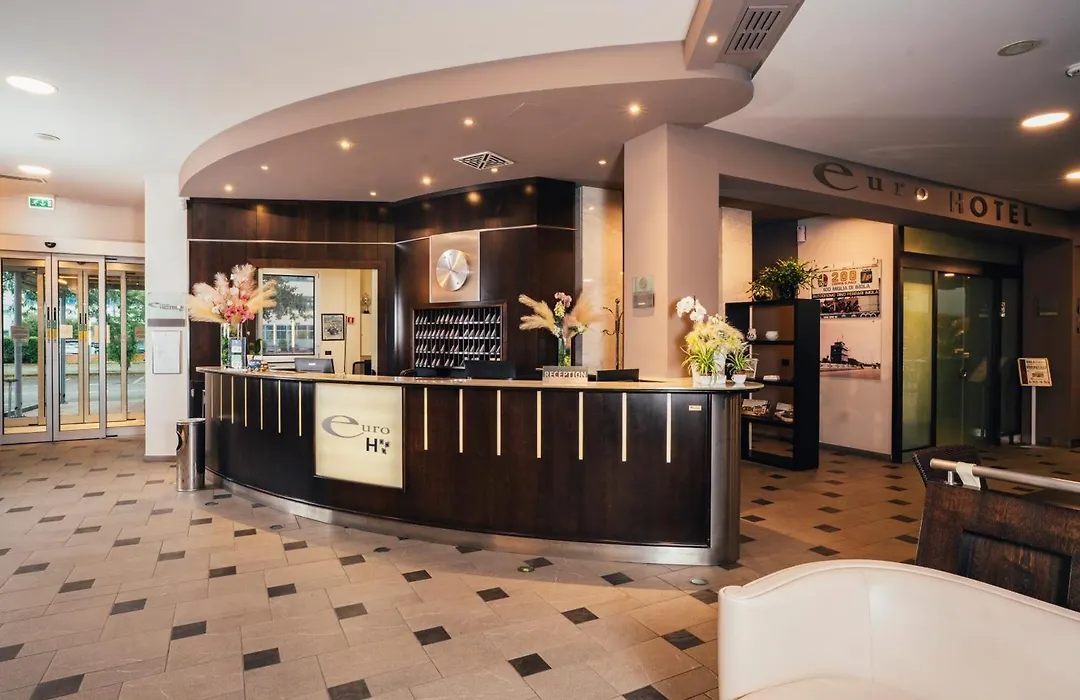 Euro Hotel-1