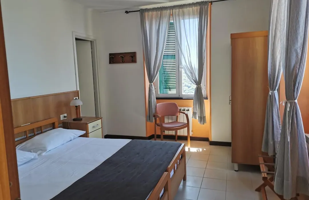Hotel Montallegro-1