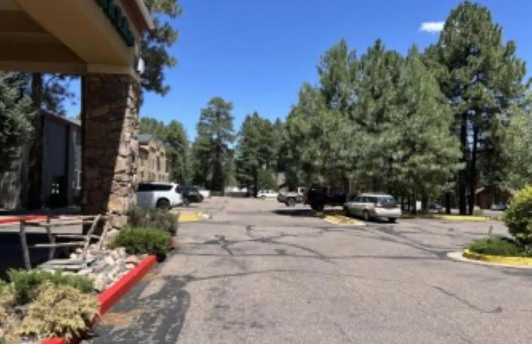 Greentree Inn & Suites Pinetop-1