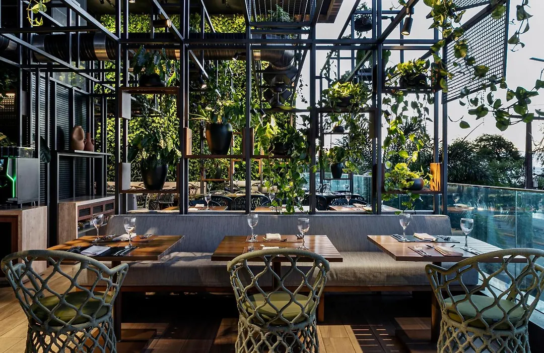 Hotel Gran Marquise-1