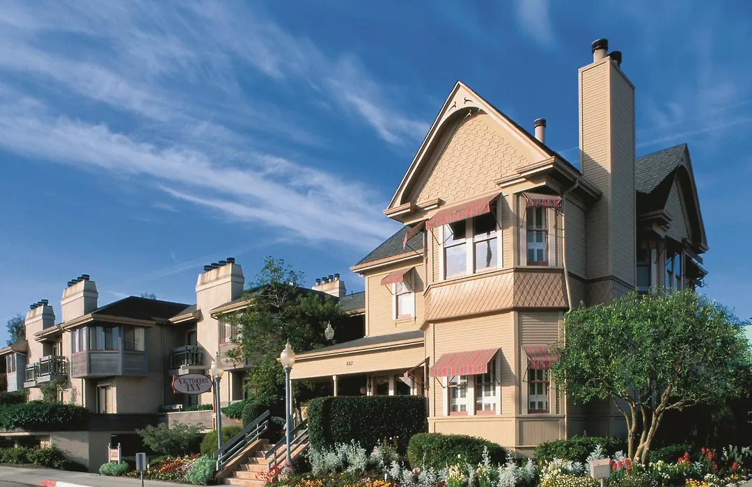 Victorian Inn-1
